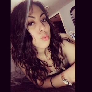 Meet your Posher, Leslie